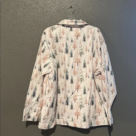 Pottery Barn Teen Winter Wonderland Flannel Pajama- Contemporary Christmas Tree
